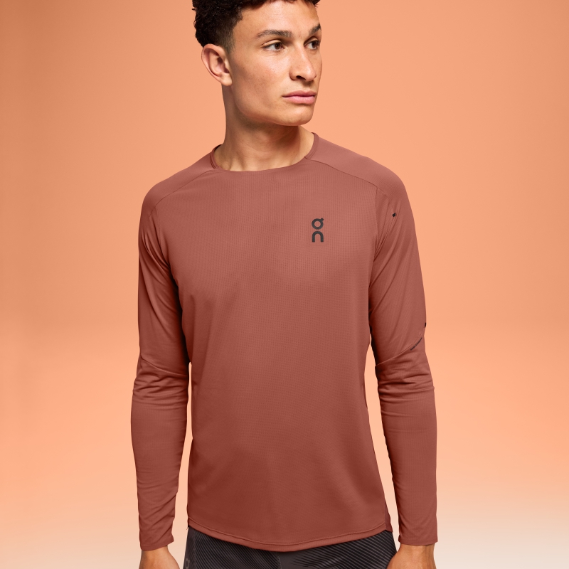 T-Shirt On Performance Long-T Auburn  Ruby  Homme  | GQT-5782232