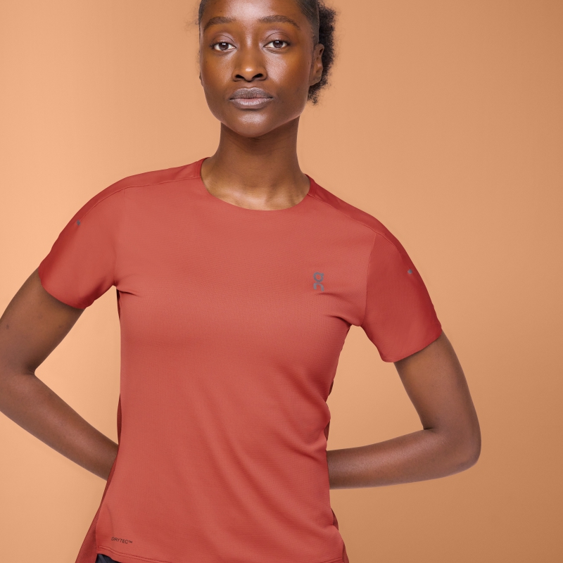 T-Shirt On Performance-T  Auburn  Ruby  Femme | DPG-5209310