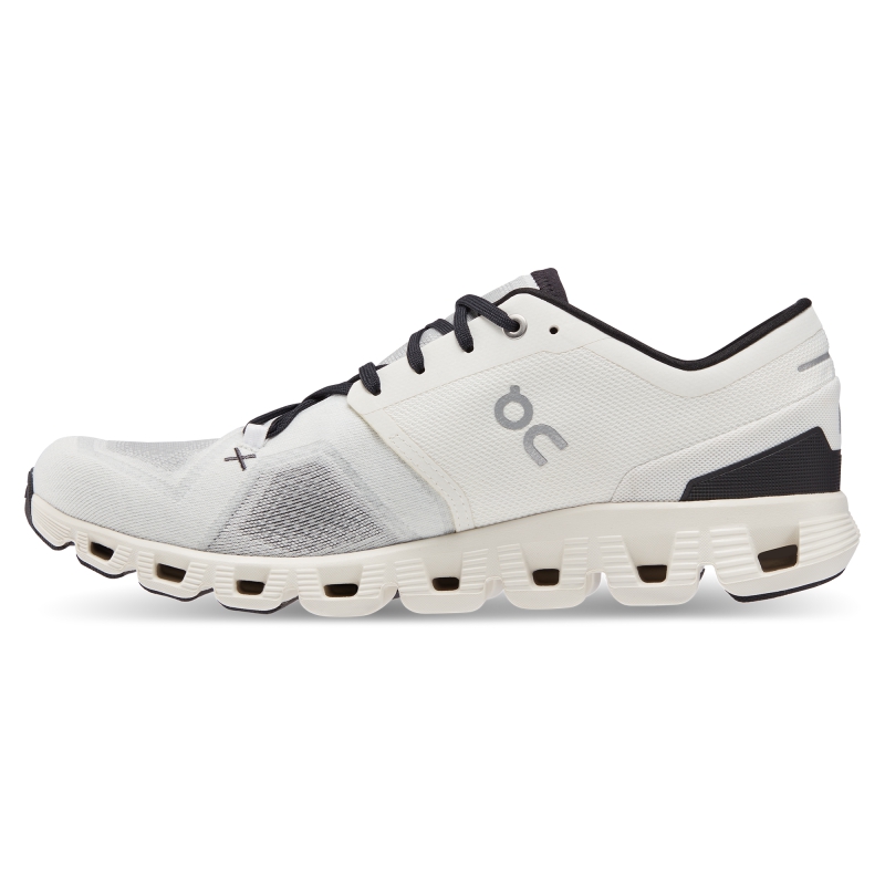 Chaussures Running Route On Cloud X 3 Blanche Noir  Homme  | IWD-8898815